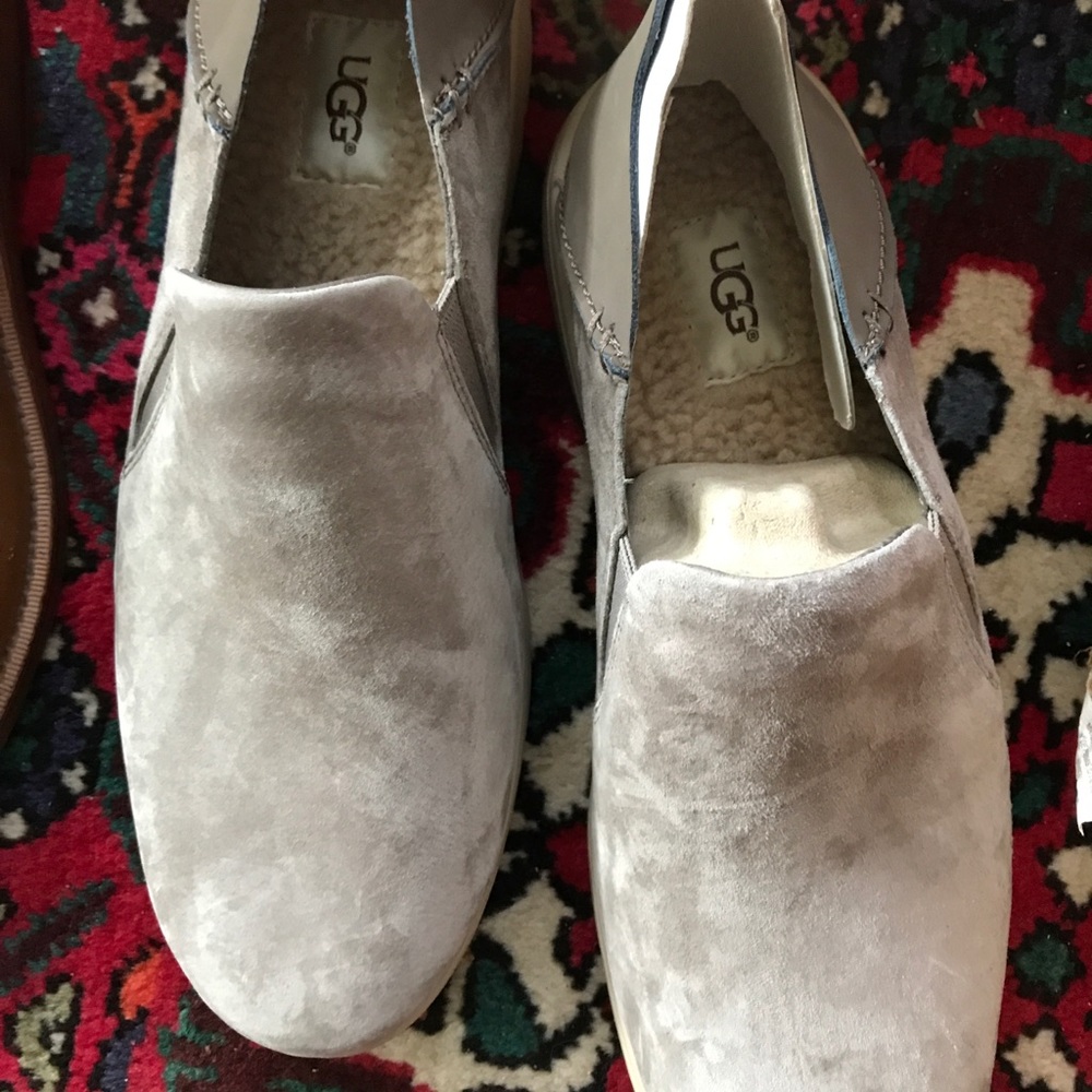 Men’s Ugg Loafers size 10